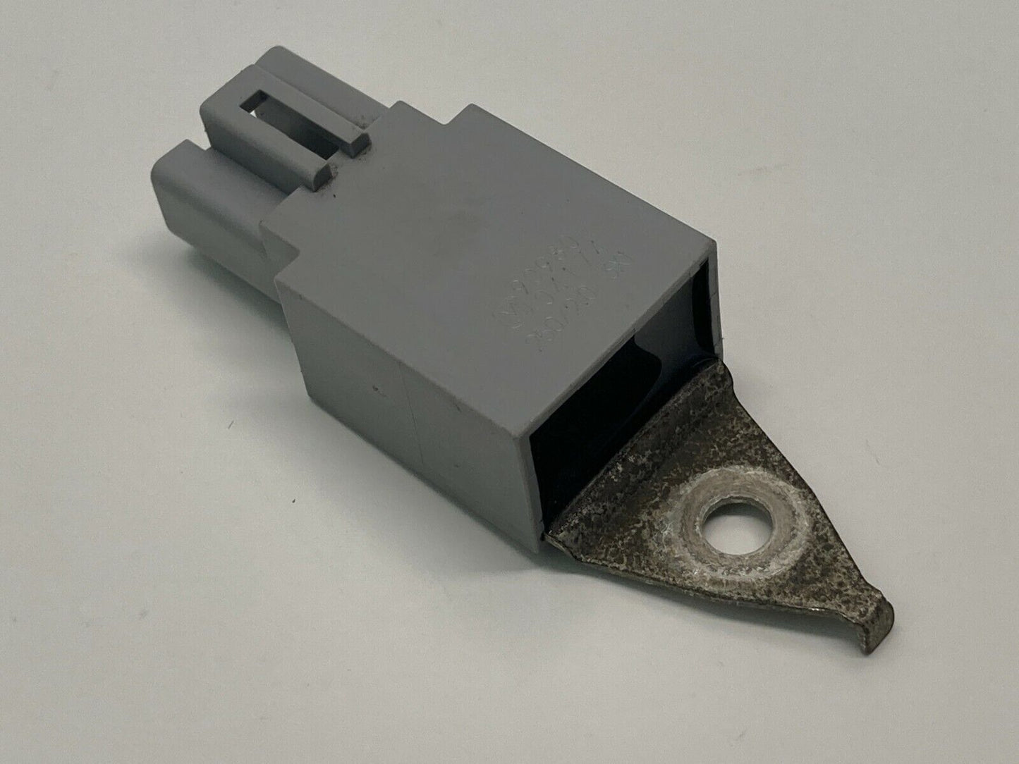 2004 2005 2006 2007 2008 2009 Toyota Prius Condenser Sensor 90980-04174 OEM