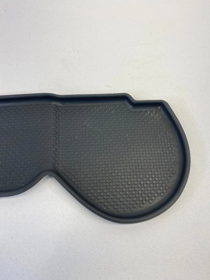 06-10 VW VOLKSWAGEN PASSAT FRONT RIGHT DOOR PANEL MAT LINER RUBBER 3C1-868-134