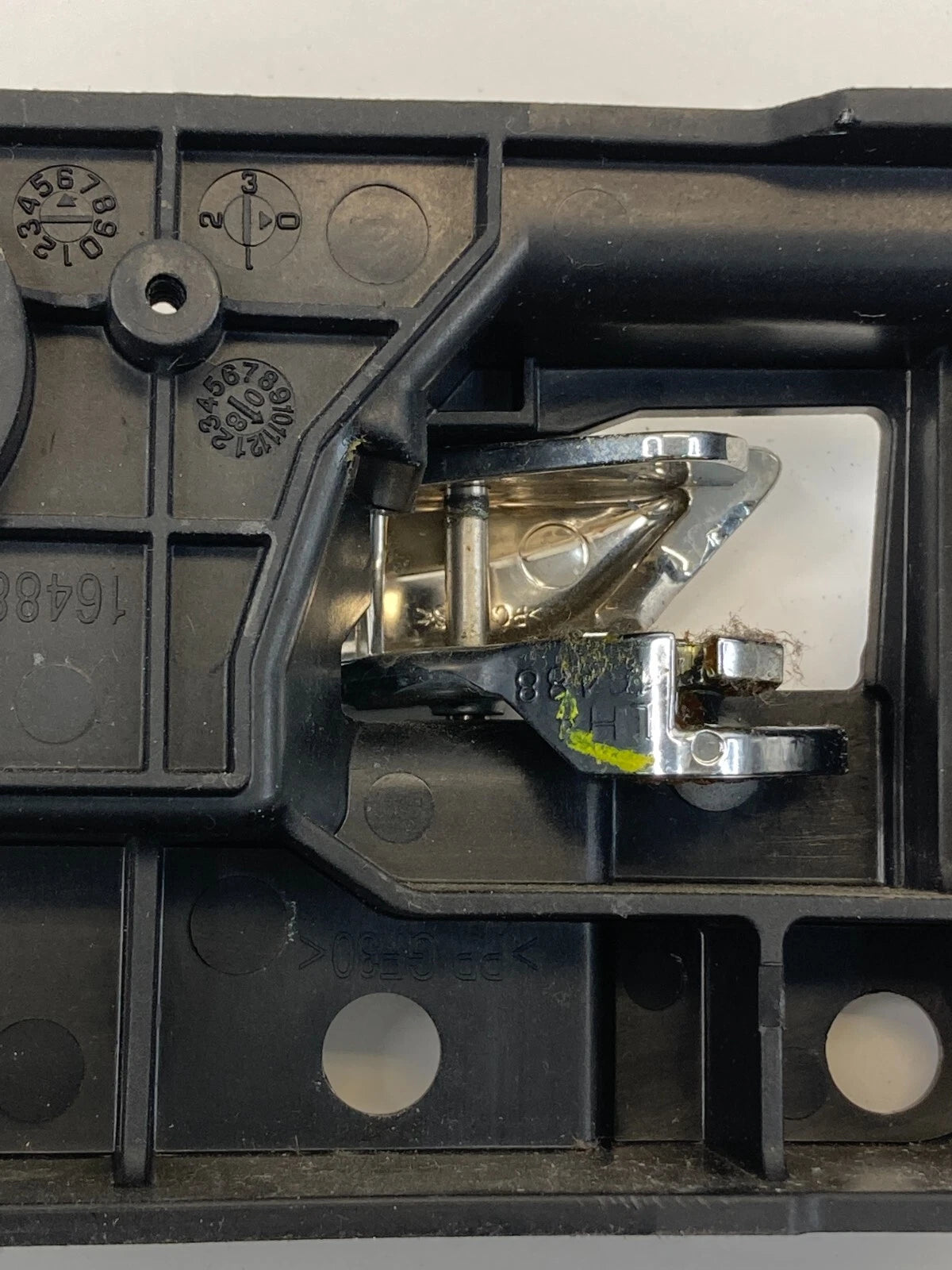 09 10 DODGE JOURNEY FRONT LEFT DRIVER SIDE INTERIOR DOOR HANDLE 962100-10 OEM