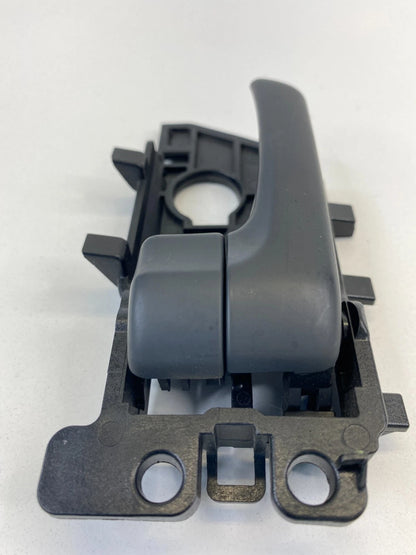 2010-2013 KIA FORTE FORTE REAR LEFT INTERIOR INNER DOOR HANDLE 82610-1M000 OEM