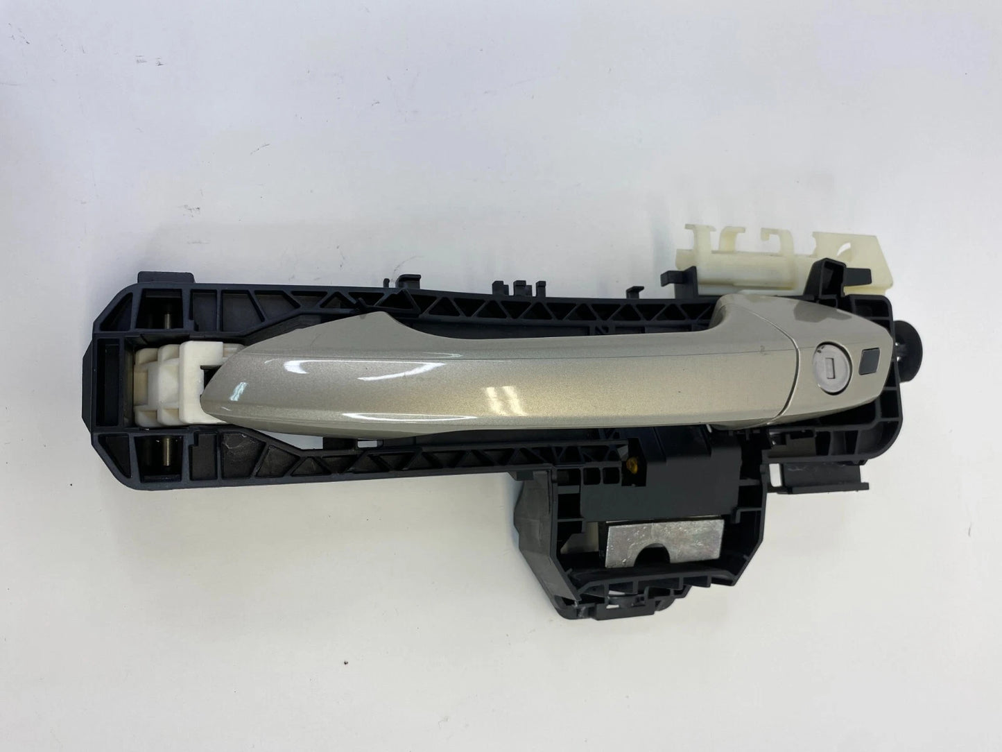 06-16 MERCEDES-BENZ E350 FRONT LEFT DRIVER EXTERIOR DOOR HANDLE A204-760-15-34