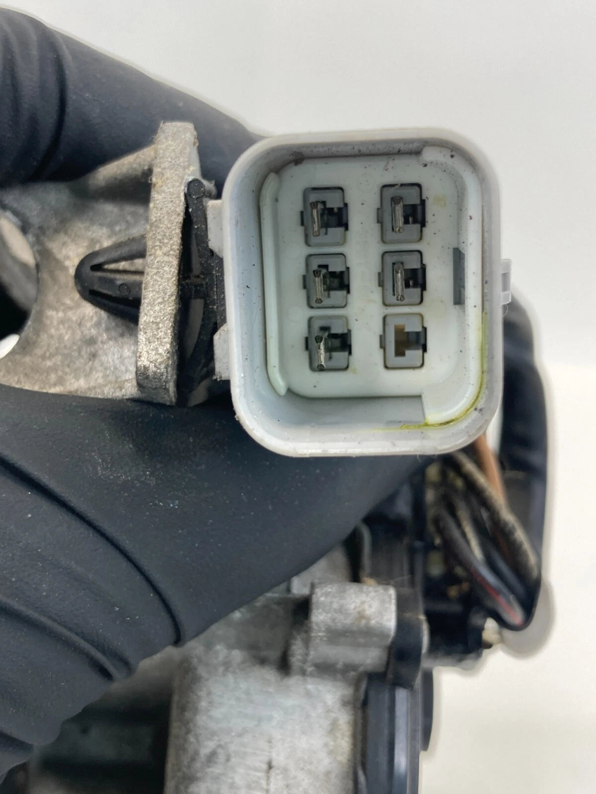 07-11 CHEVY AVEO CHEVY AVEO5 HATCHBACK FRONT WINDSHIELD WIPER MOTOR 96850001 OEM