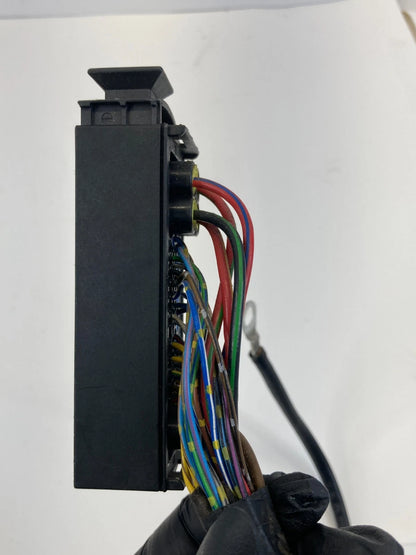 99 00 BMW 323I 2.5L RWD ABS PUMP ANTI LOCK BRAKE CABLE CONNECTOR PLUG 19687971