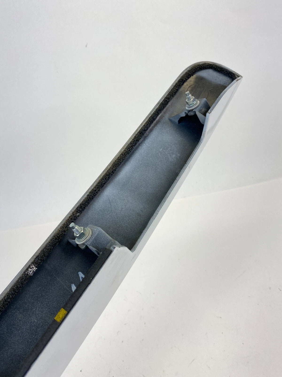 2007 2008 NISSAN SENTRA TRUNK HANDLE TRIM MOLDING FINISH PANEL 84810-ET00A OEM