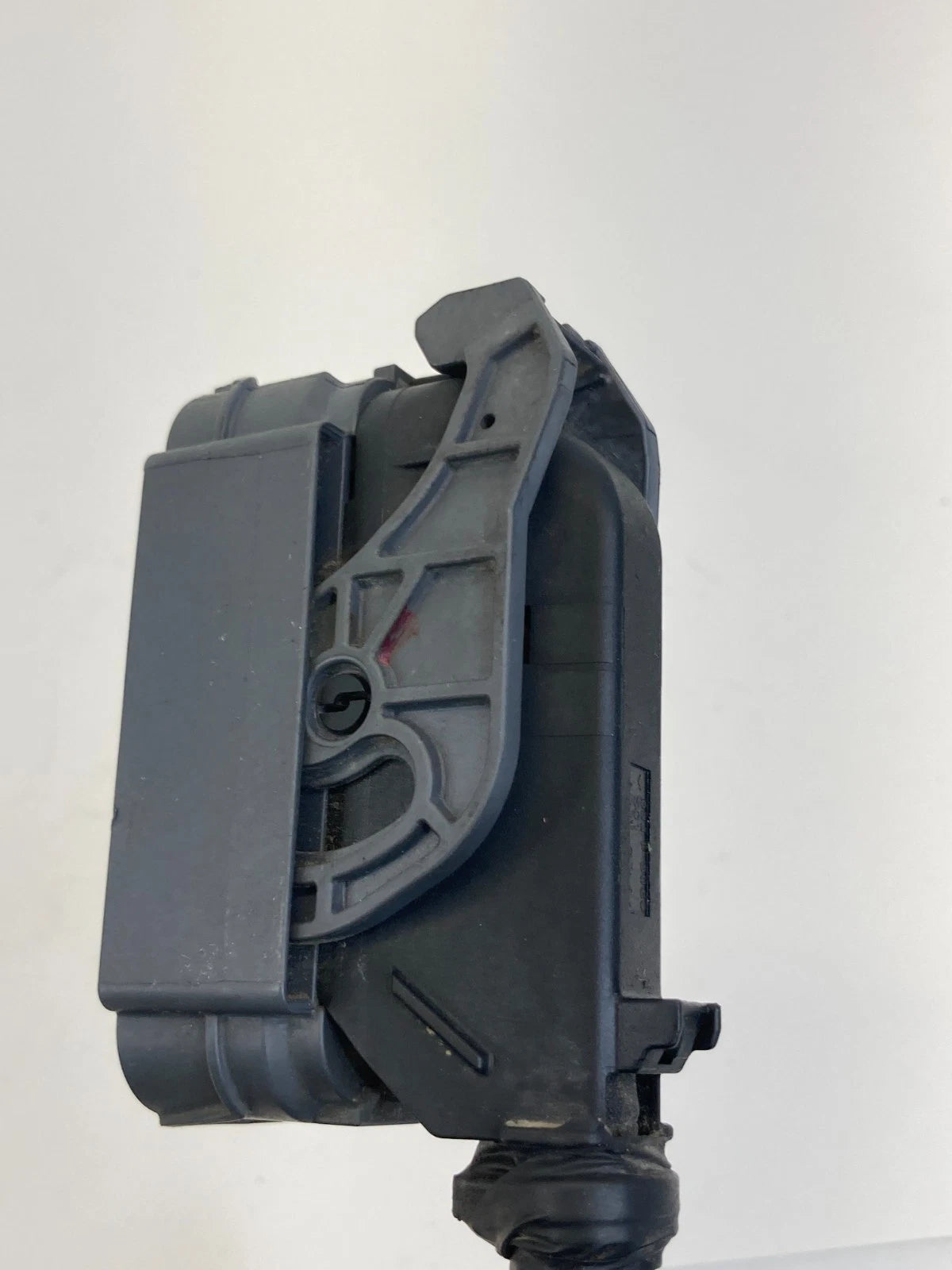 2014-2016 Kia Soul 1.6L L4 A/T ABS Anti Lock Brake Pump Plug Connector OEM