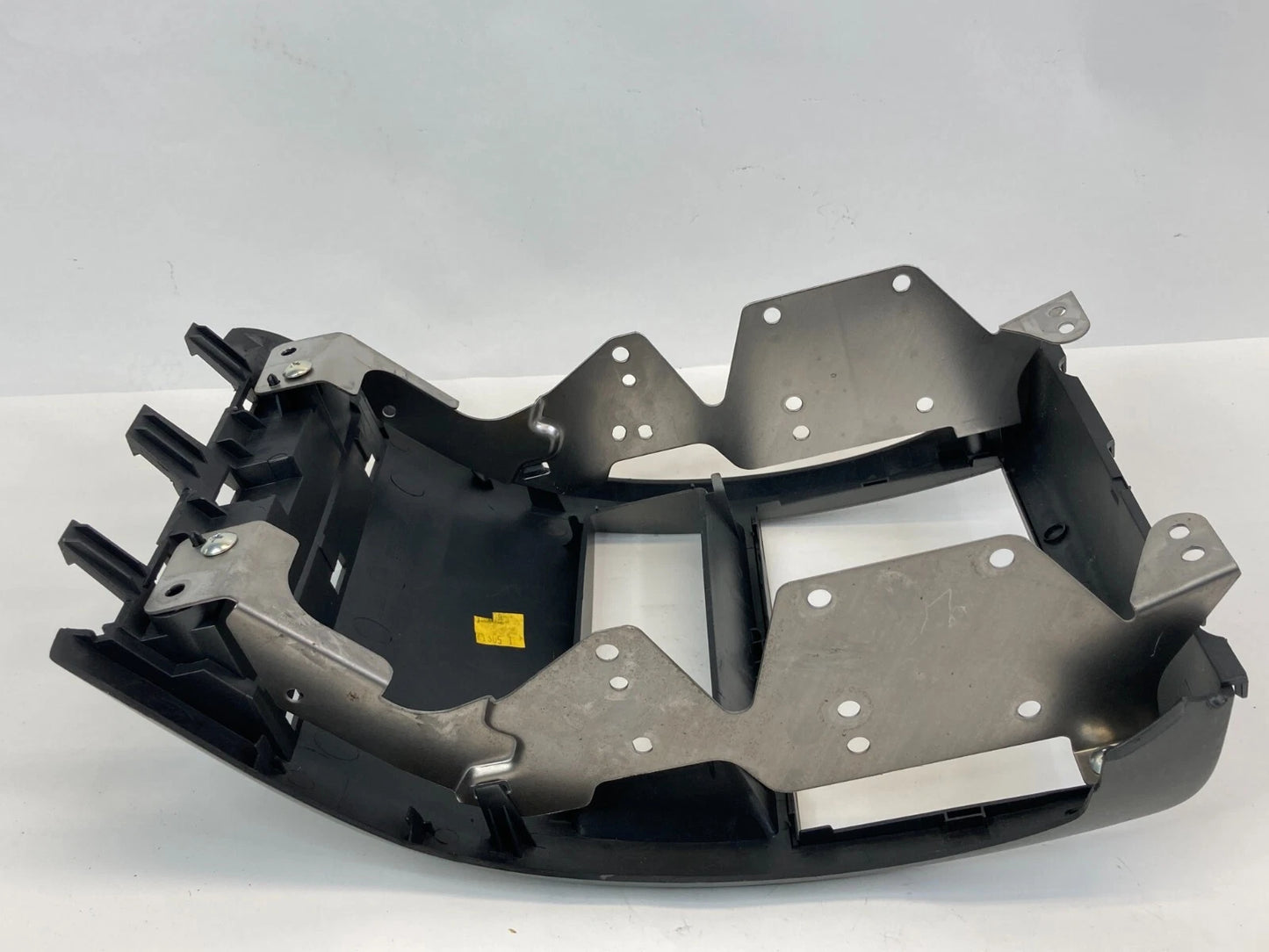 2007-2009 NISSAN SENTRA DASH RADIO AUDIO BEZEL TRIM BEZEL PANEL 68260-ET010