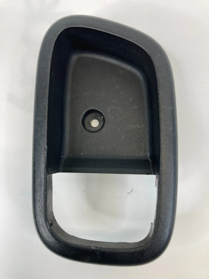 2006-2011 HYUNDAI ACCENT FRONT LEFT INTERIOR DOOR HANDLE COVER BEZEL TRIM