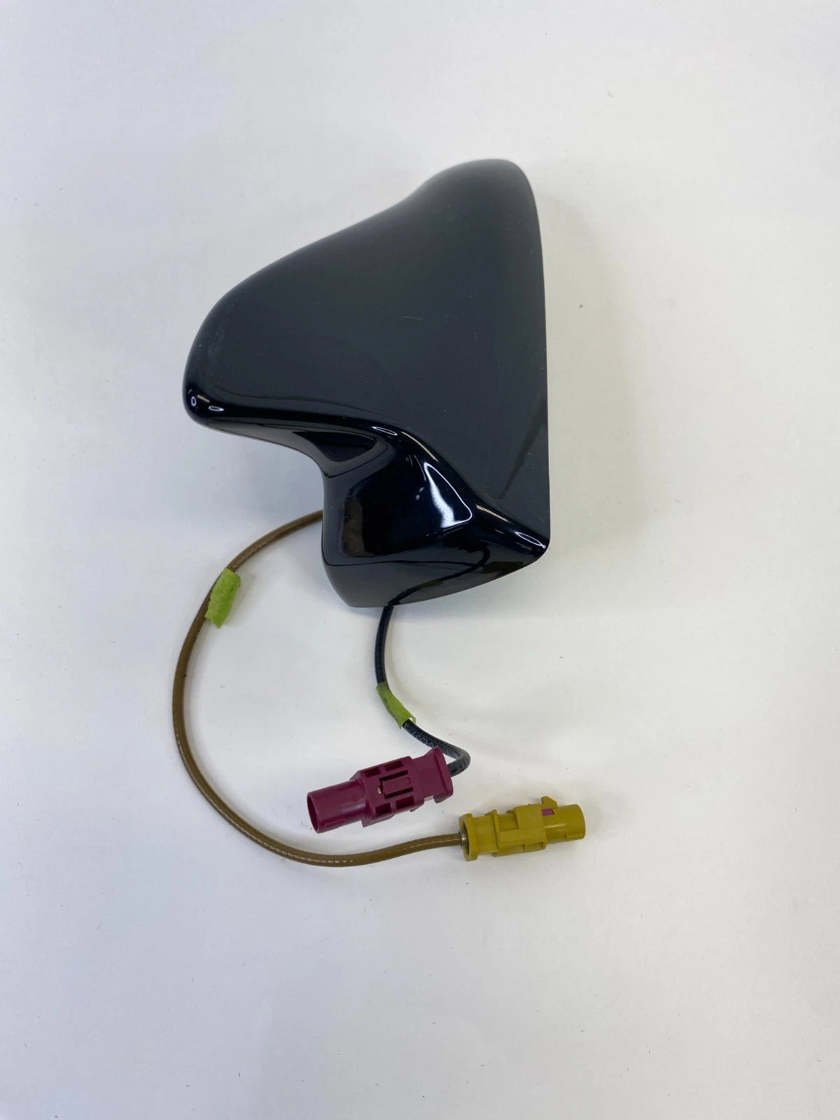 2013 2014 CADILLAC ATS ROOF MOUNT RADIO ANTENNA FIN SHARK 22765857 OEM