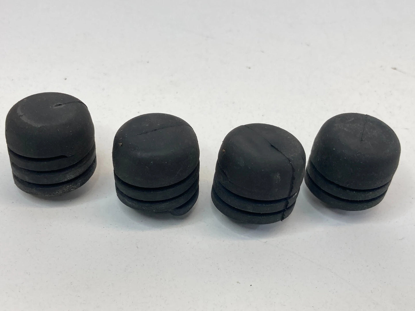 2009-2017 VW VOLKSWAGEN TIGUAN HOOD BUMPER ADJUSTMENT RUBBER CUSHION SET OEM
