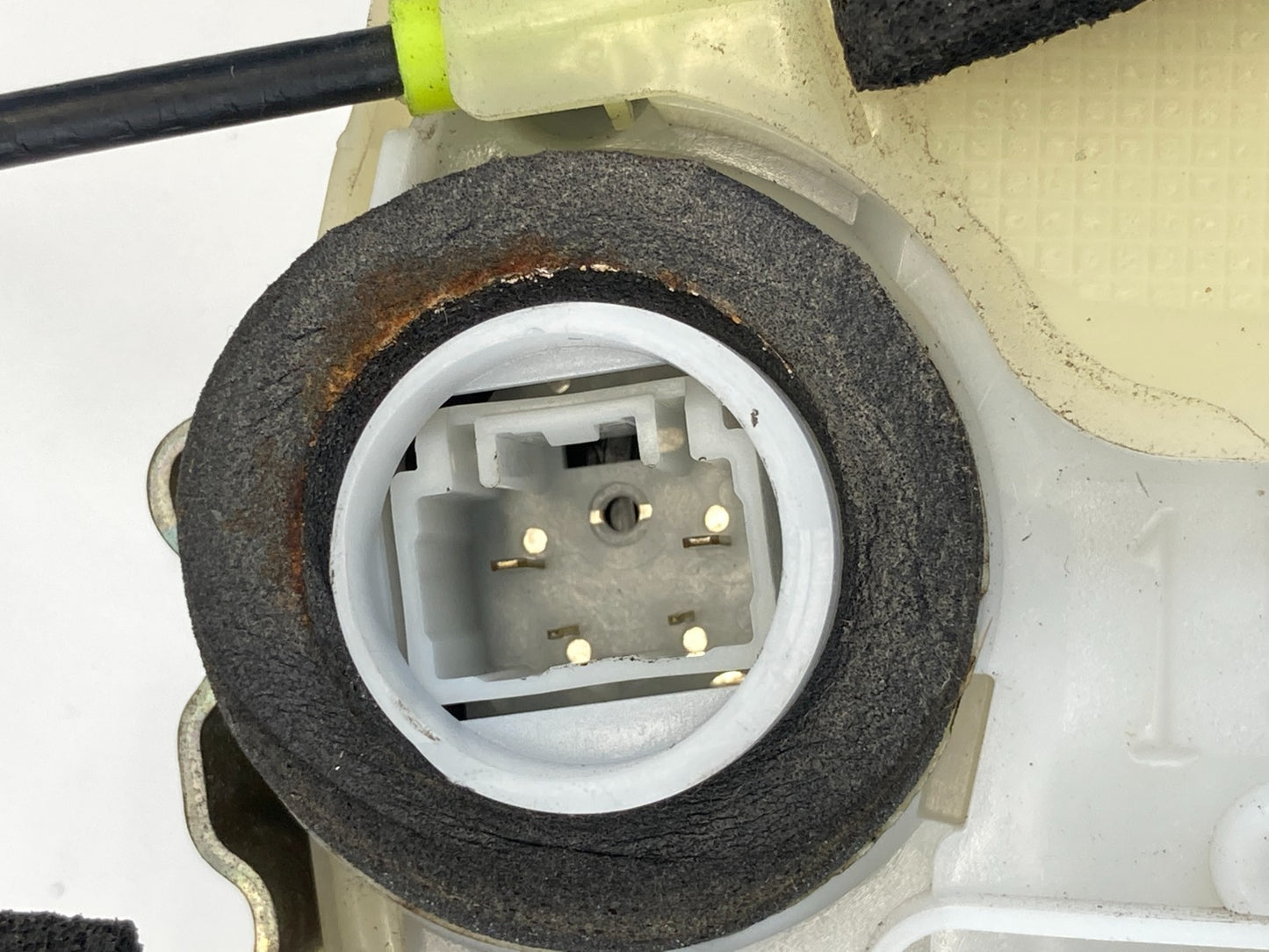 2010-2013 Toyota Prius Rear Right Side Back Door Lock Latch Actuator Assy OEM