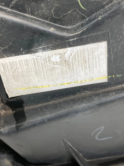 09-20 DODGE JOURNEY RIGHT PASSENGER HEADLIGHT HEADLAMP HALOGEN 05116288AB OEM