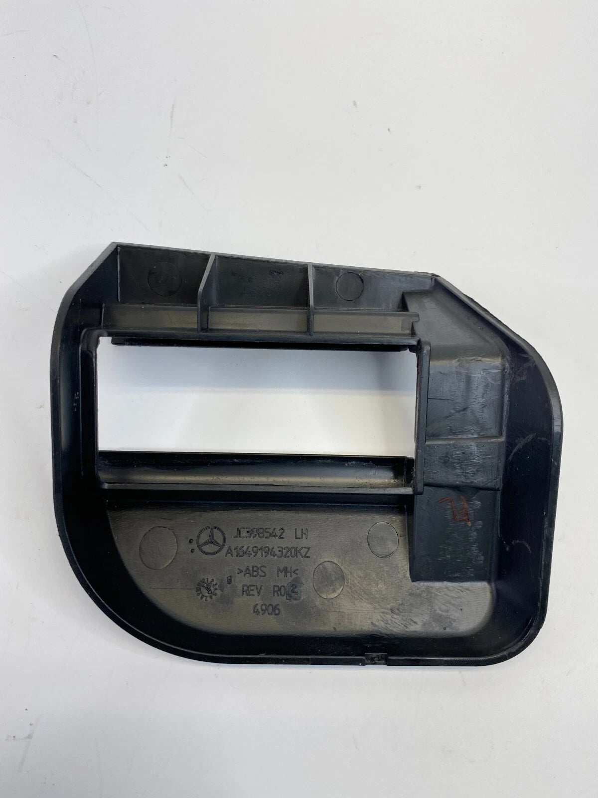 2006-2011 MERCEDES-BENZ ML350 ML 350 FRONT LEFT SIDE SEAT TRACK COVER TRIM OEM