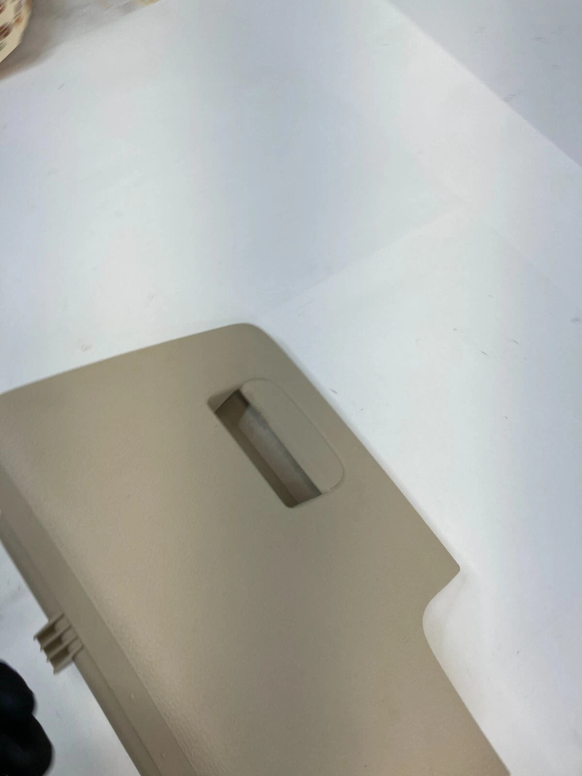 2009-2017 VOLKSWAGEN TIGUAN FRONT LEFT DRIVER SIDE DASH COIN STORAGE COMPARTMENT