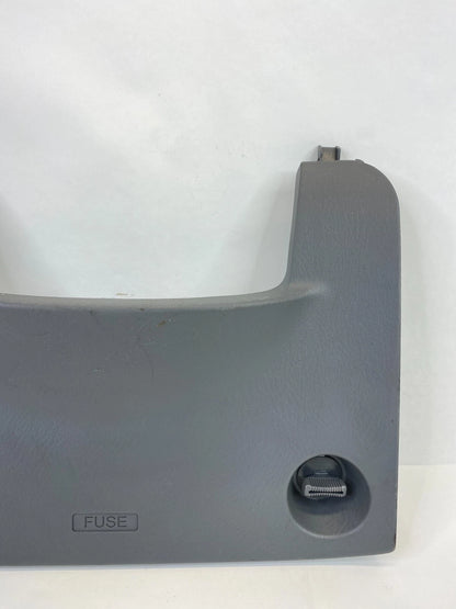 2001-2005 HONDA CIVIC LEFT LOWER INTERIOR FUSE ACCESS PANEL COVER 77301S5AA000