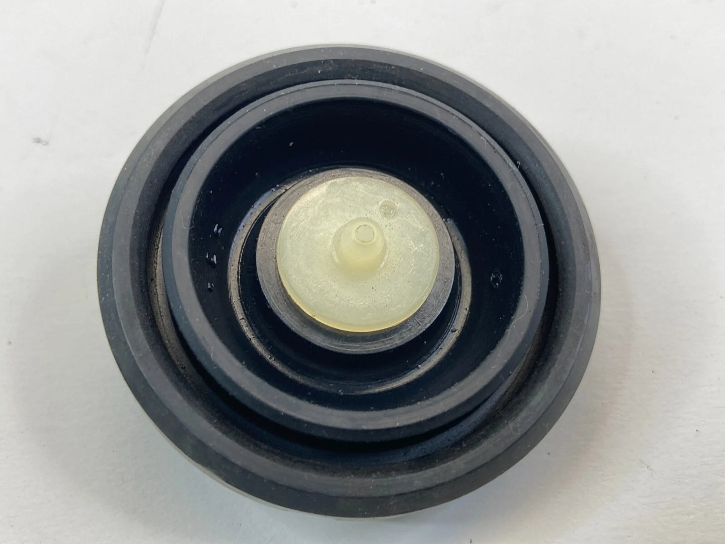 2005-2010 SCION TC BRAKE MASTER CYLINDER RESERVOIR FLUID CAP COVER OEM