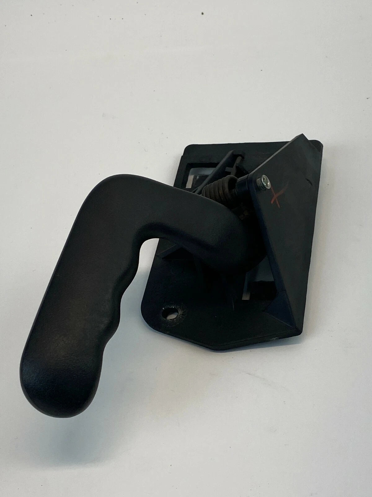 00-06 CHEVY TAHOE FRONT RIGHT PASSENGER SIDE INTERIOR DOOR HANDLE 15057527 OEM
