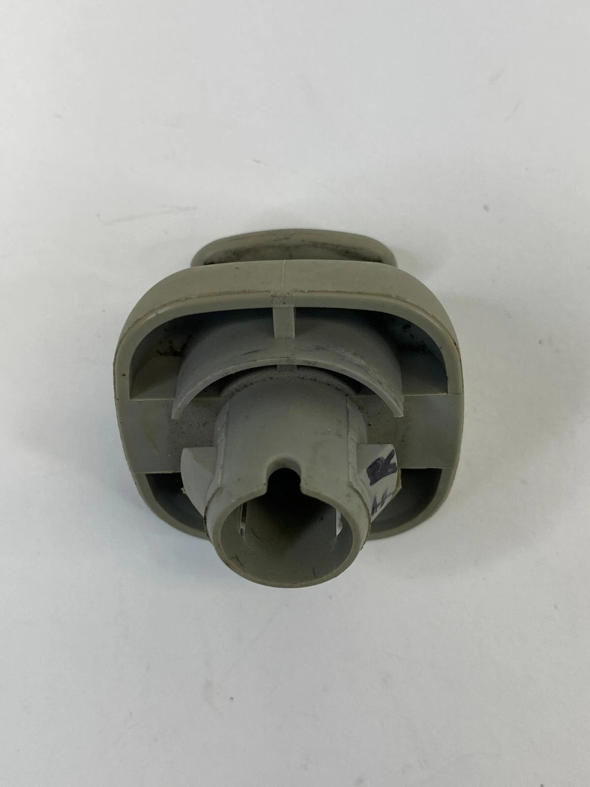 2004-2007 HONDA ACCORD FRONT RIGHT SUN VISOR SUNVISOR RETAINER HOLDER CLIP OEM