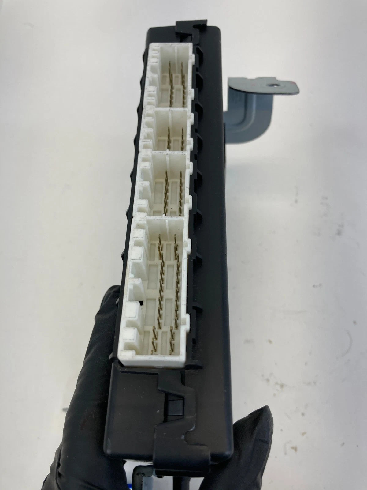 2015-2017 Kia Rio 1.6L L4 A/T Body Control Module Unit BCM BCU 95400-1WUP0 OEM