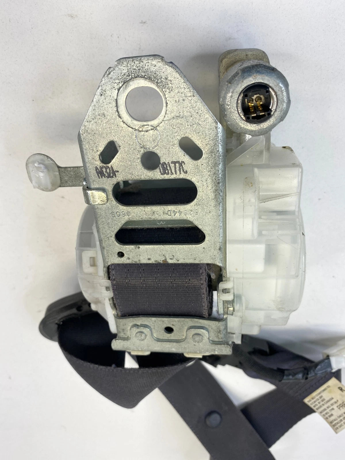 2009 2010 TOYOTA MATRIX FRONT RIGHT PASSENGER SIDE SEAT BELT RETRACTOR FR RH OEM