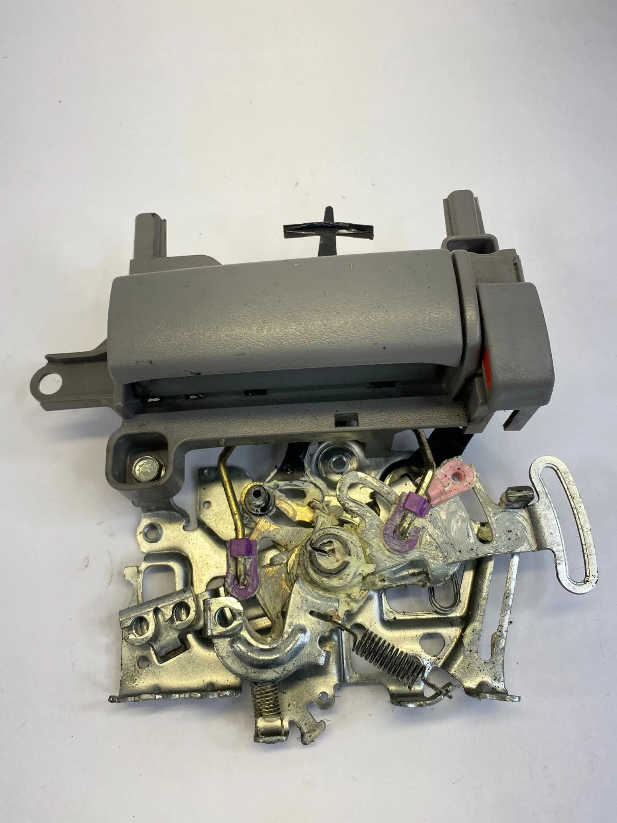 04-10 TOYOTA SIENNA REAR LEFT SLIDING DOOR INTERIOR INNER HANDLE W/ MECHANISM