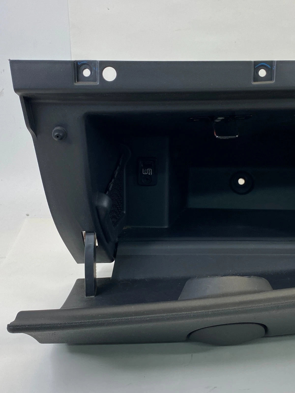 2012-2017 FIAT 500 GLOVE BOX COMPARTMENT STORAGE ASSEMBLY 1096497X-001 OEM