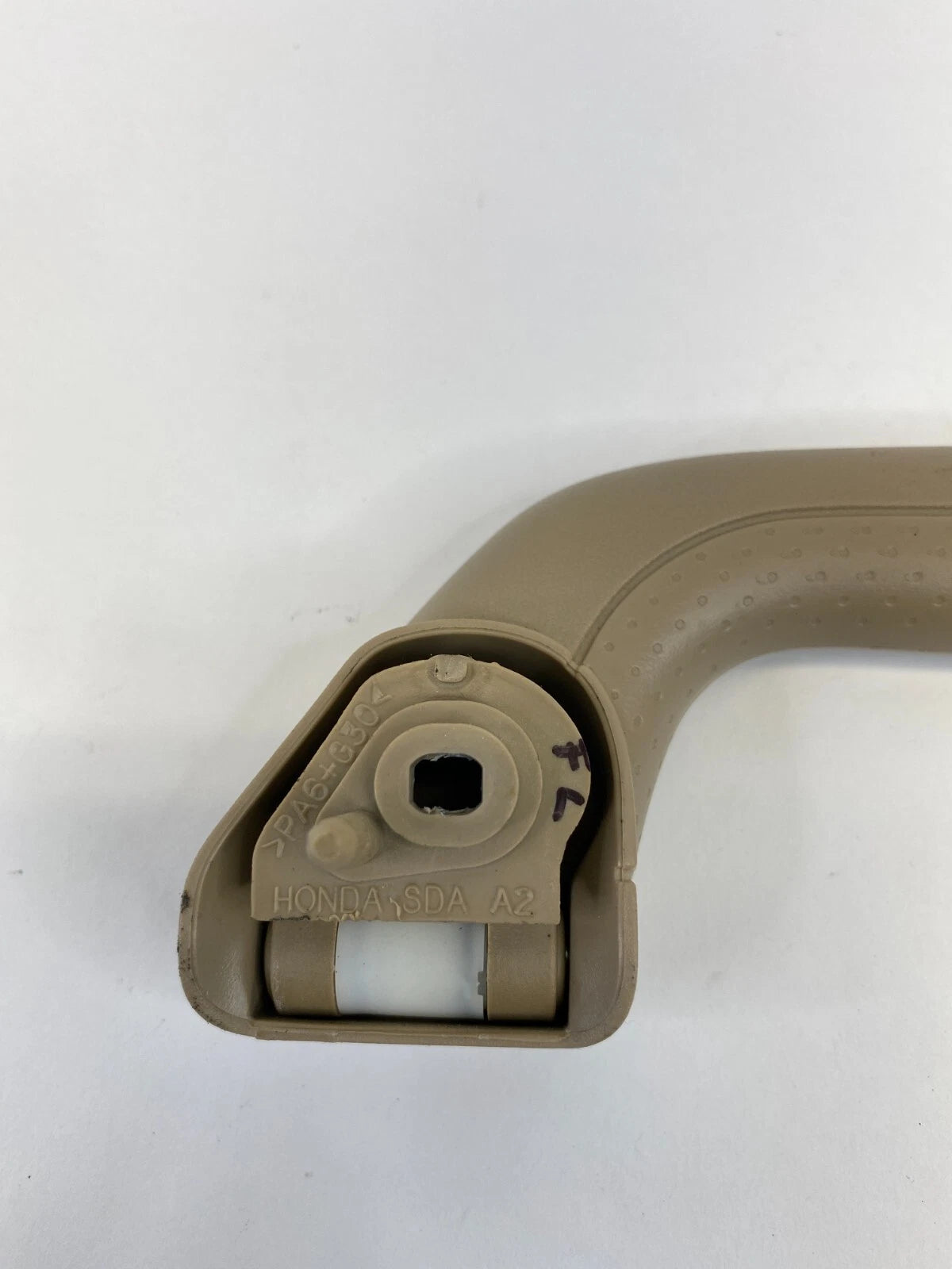 2003-2007 HONDA ACCORD SEDAN FRONT LEFT INTERIOR ROOF ASSIST GRAB HANDLE OEM