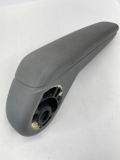 2008 2009 2010 CHRYSLER TOWN & COUNTRY FRONT RIGHT SEAT ARMREST ARM REST OEM