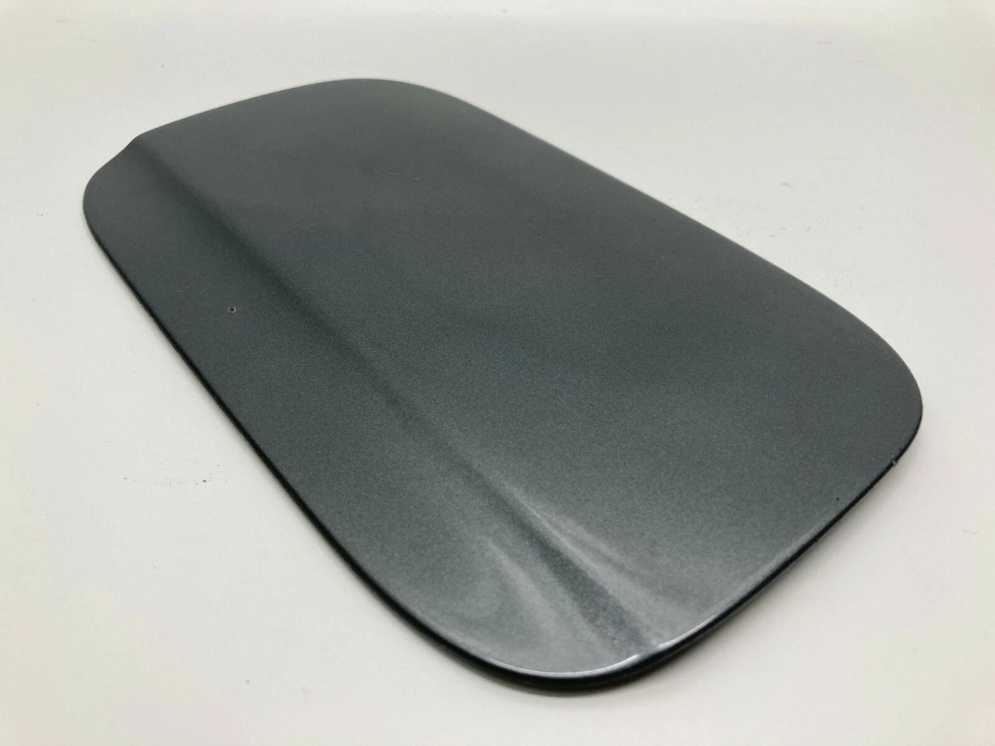 02-05 BMW 745I 745LI FUEL FILLER GAS TANK DOOR LID COVER TITANIUM GRAY METALLIC