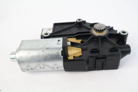 2011-2020 TOYOTA SIENNA FRONT SUNROOF GLASS MOONROOF MOTOR WEBASTO OEM B9320656C