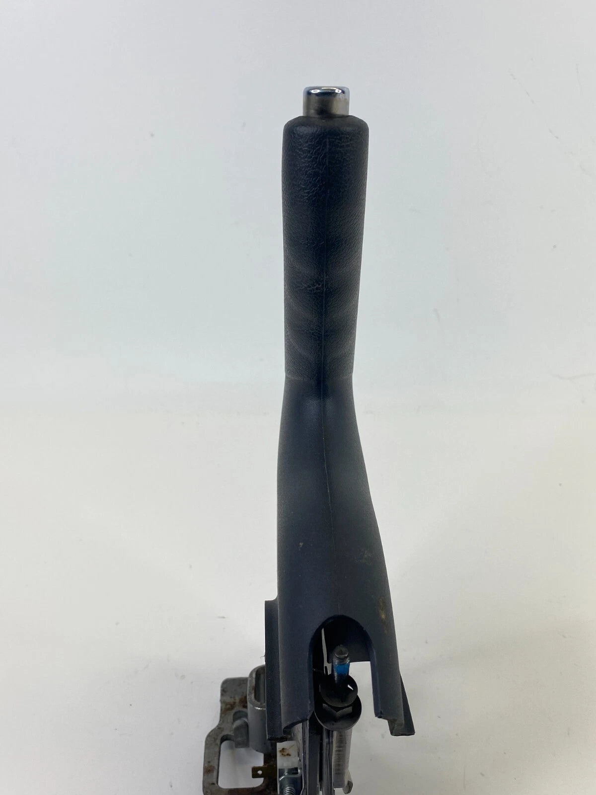 2011-2013 FORD FIESTA PARKING BRAKE HANDLE CONTROL LEVER ASSEMBLY OEM