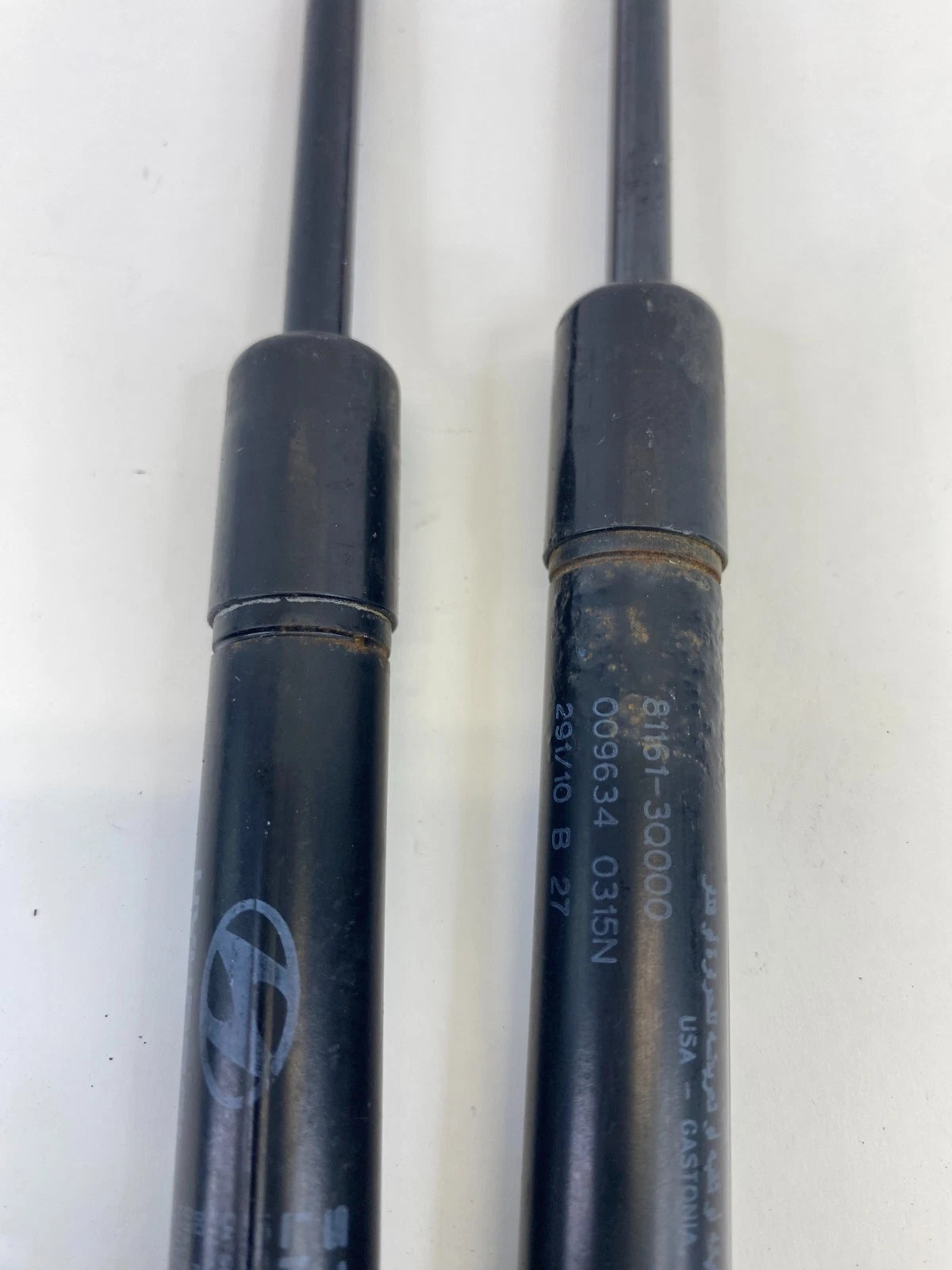 2011-2014 HYUNDAI SONATA FRONT HOOD STRUT LIFT SUPPORT SHOCK PAIR USED OEM