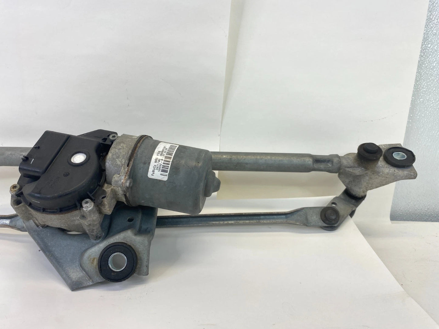 09-12 FORD FLEX WINDSHIELD WIPER MOTOR W/ TRANSMISSION LINKAGE 8A8317500A OEM