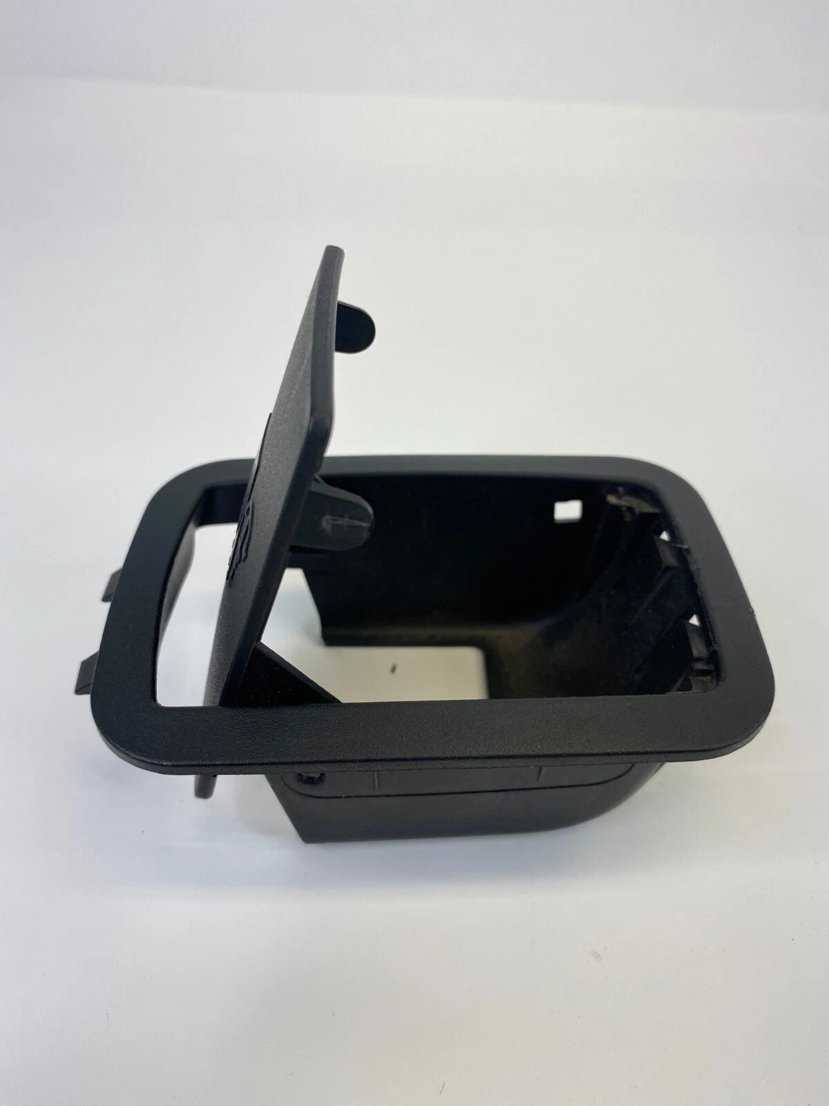 2011-2019 CHEVY CRUZE REAR SEAT CHILD SAFETY ANCHOR HOOK COVER 5034901 OEM