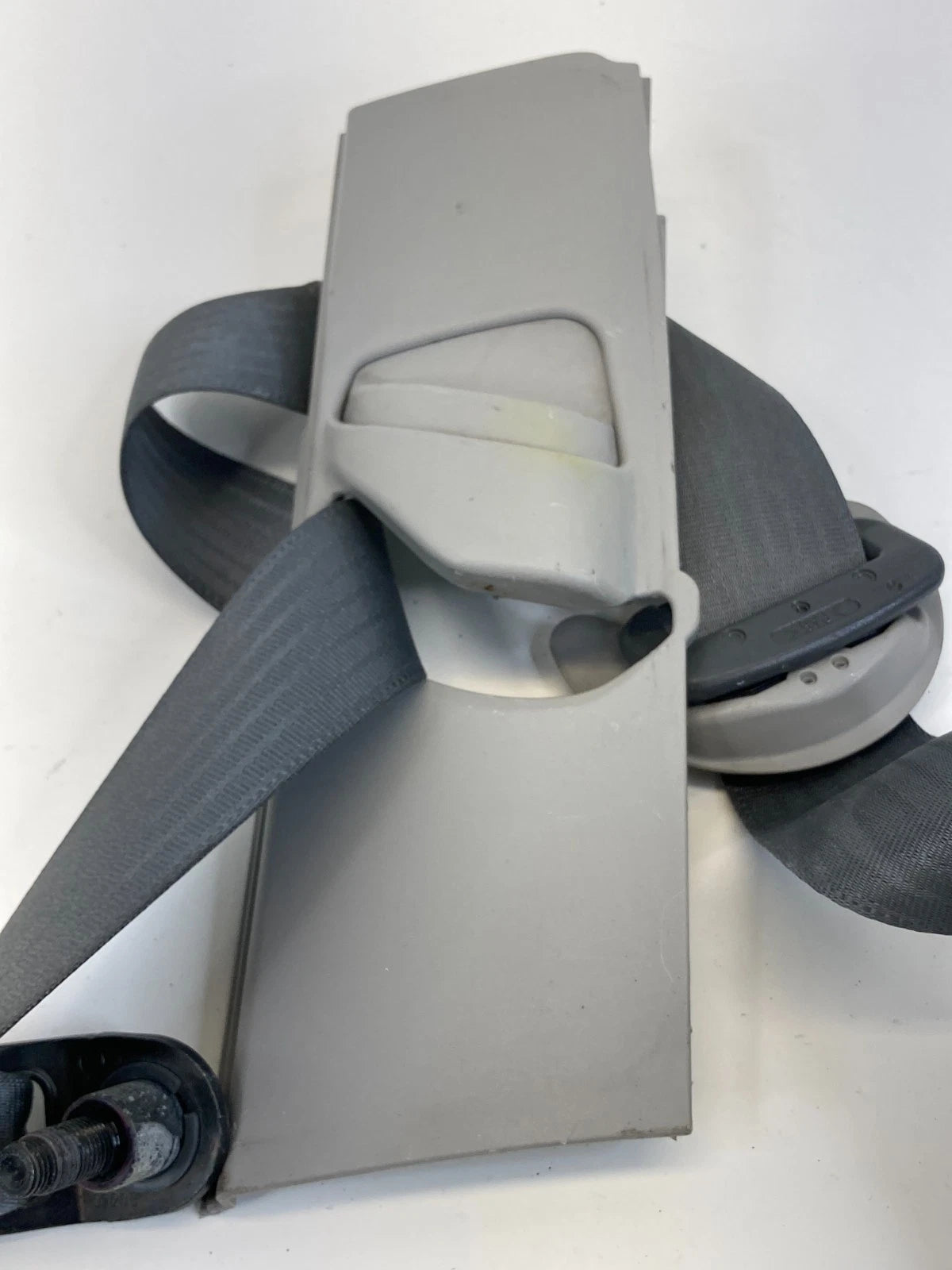 2010-2013 TOYOTA PRIUS FRONT RIGHT SEAT BELT RETRACTOR ASSY 7S1030-P OEM