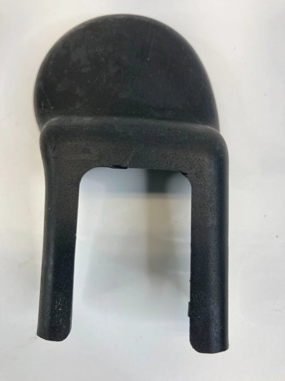 11-16 HYUNDAI ELANTRA FRONT RIGHT SEAT TRACK INNER END CAP COVER 88567-3X000