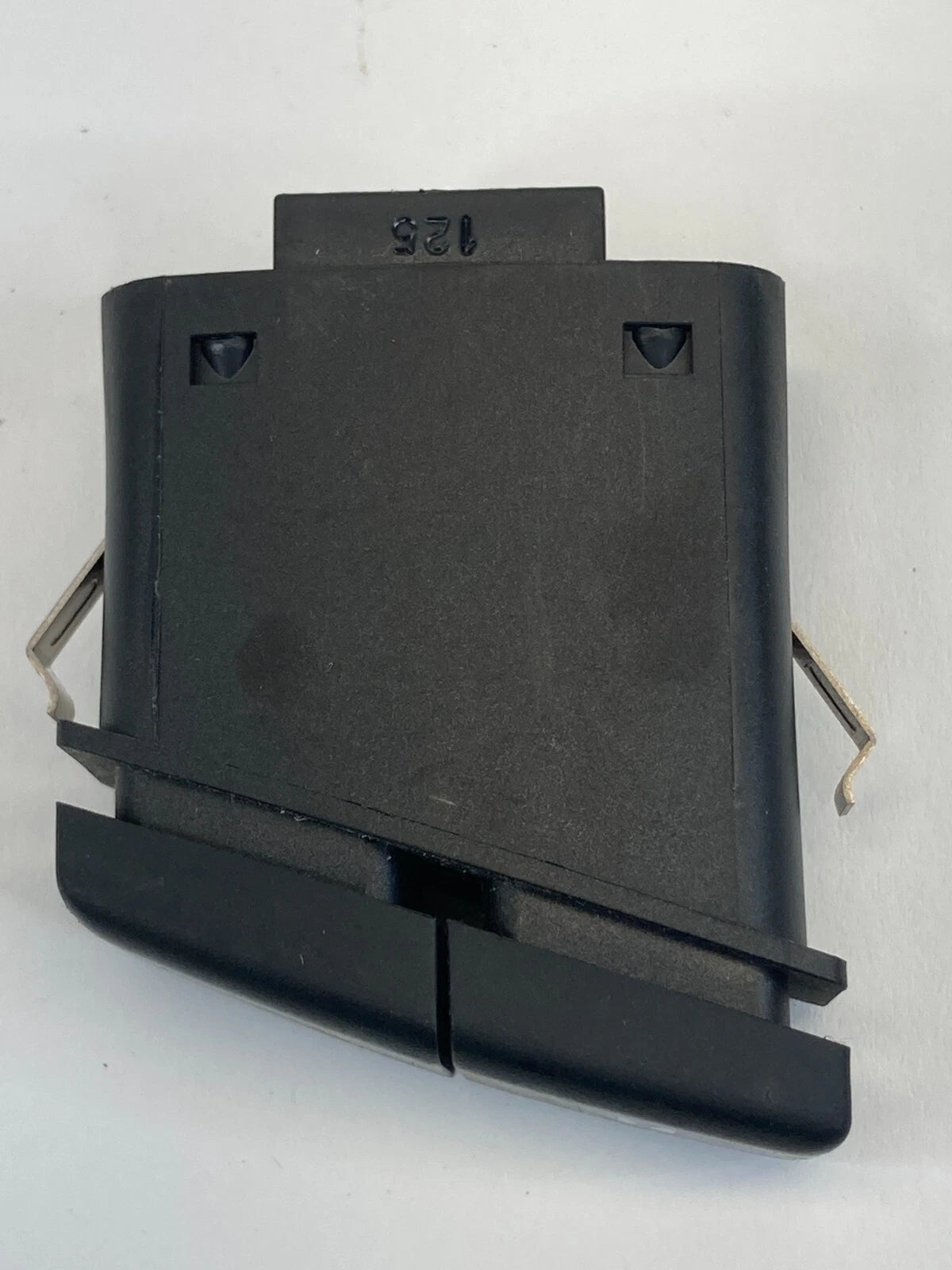 2004-2007 BMW 530I DASH HAZARD LIGHT CONTROL & CENTRAL LOCKING SWITCH 6131691950