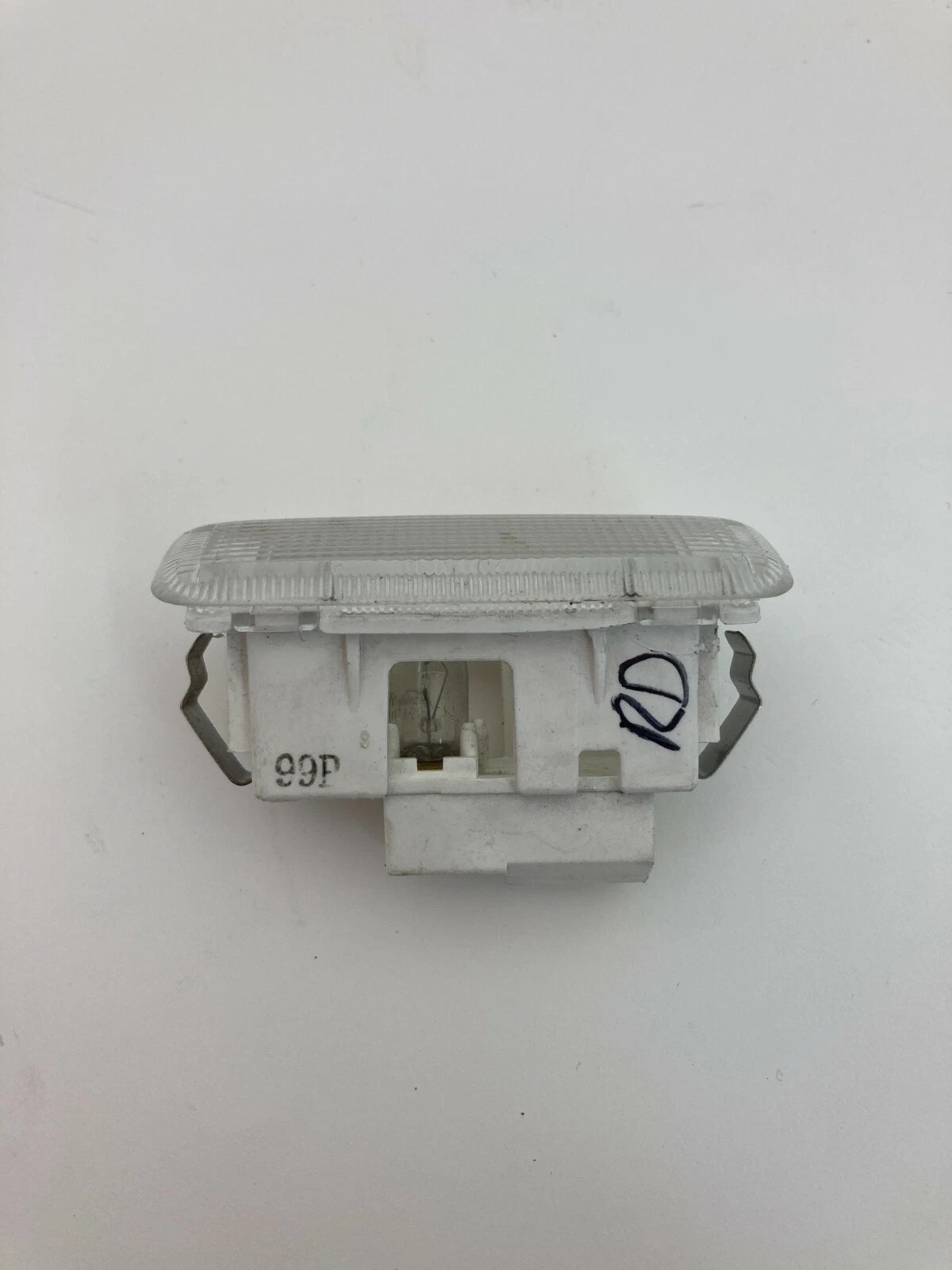 1998-2005 LEXUS GS300 INTERIOR REAR LEFT SIDE INNER DOOR COURTESY LIGHT LAMP OEM