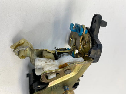 2004-2008 CHEVROLET AVEO SEDAN REAR RIGHT SIDE MANUAL DOOR LOCK LATCH ASSEMBLY