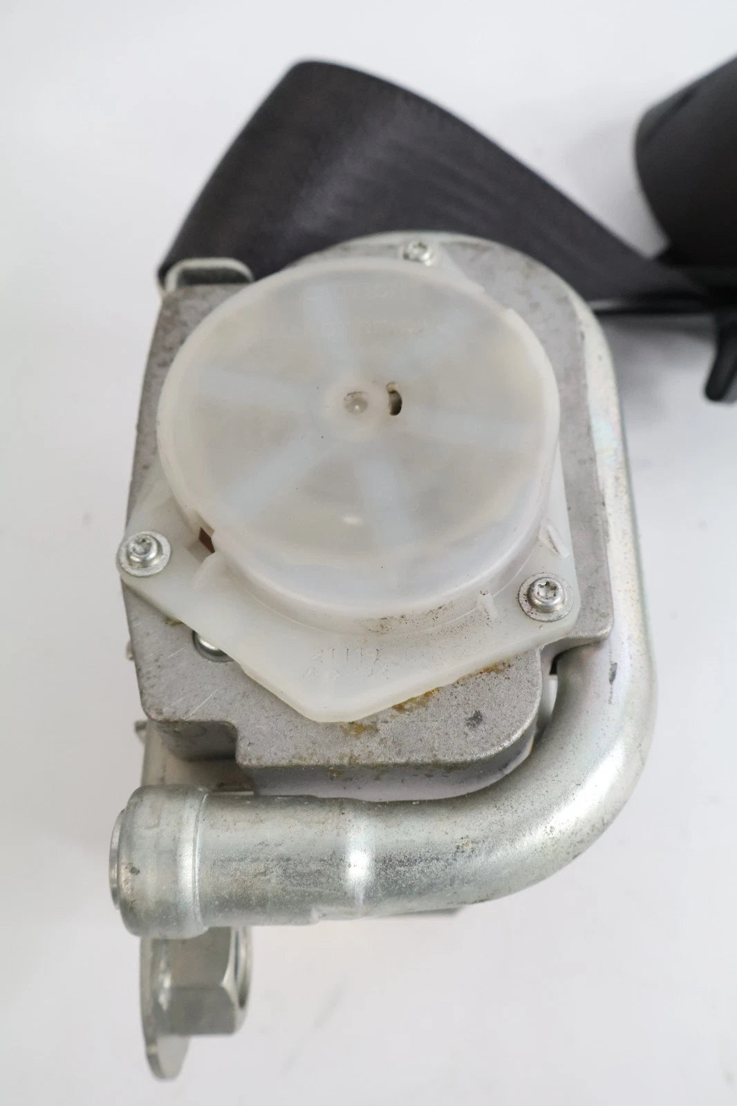 2006-2010 HUMMER H3 FRONT RIGHT PASSENGER SEAT BELT RETRACTOR 15226494 OEM
