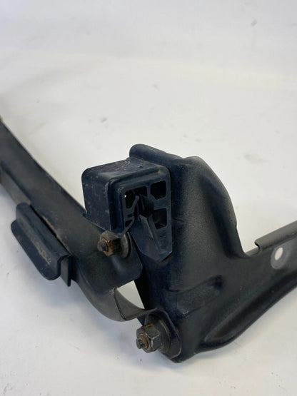 1999-2003 LEXUS RX300 FRONT RIGHT PASSENGER HEADLIGHT MOUNT SUPPORT BRACKET OEM