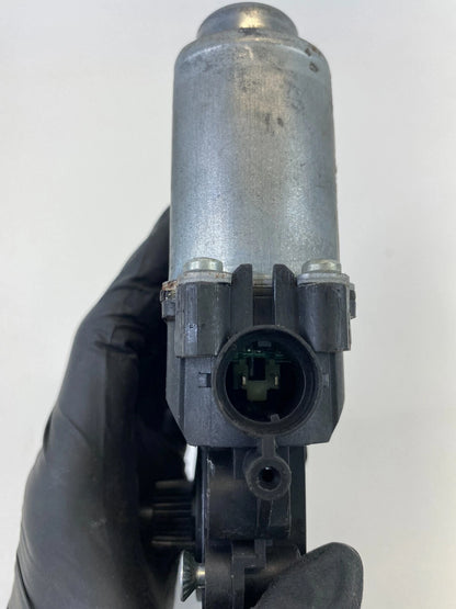 2012-2017 HYUNDAI ACCENT REAR RIGHT SIDE BACK DOOR POWER WINDOW MOTOR OEM