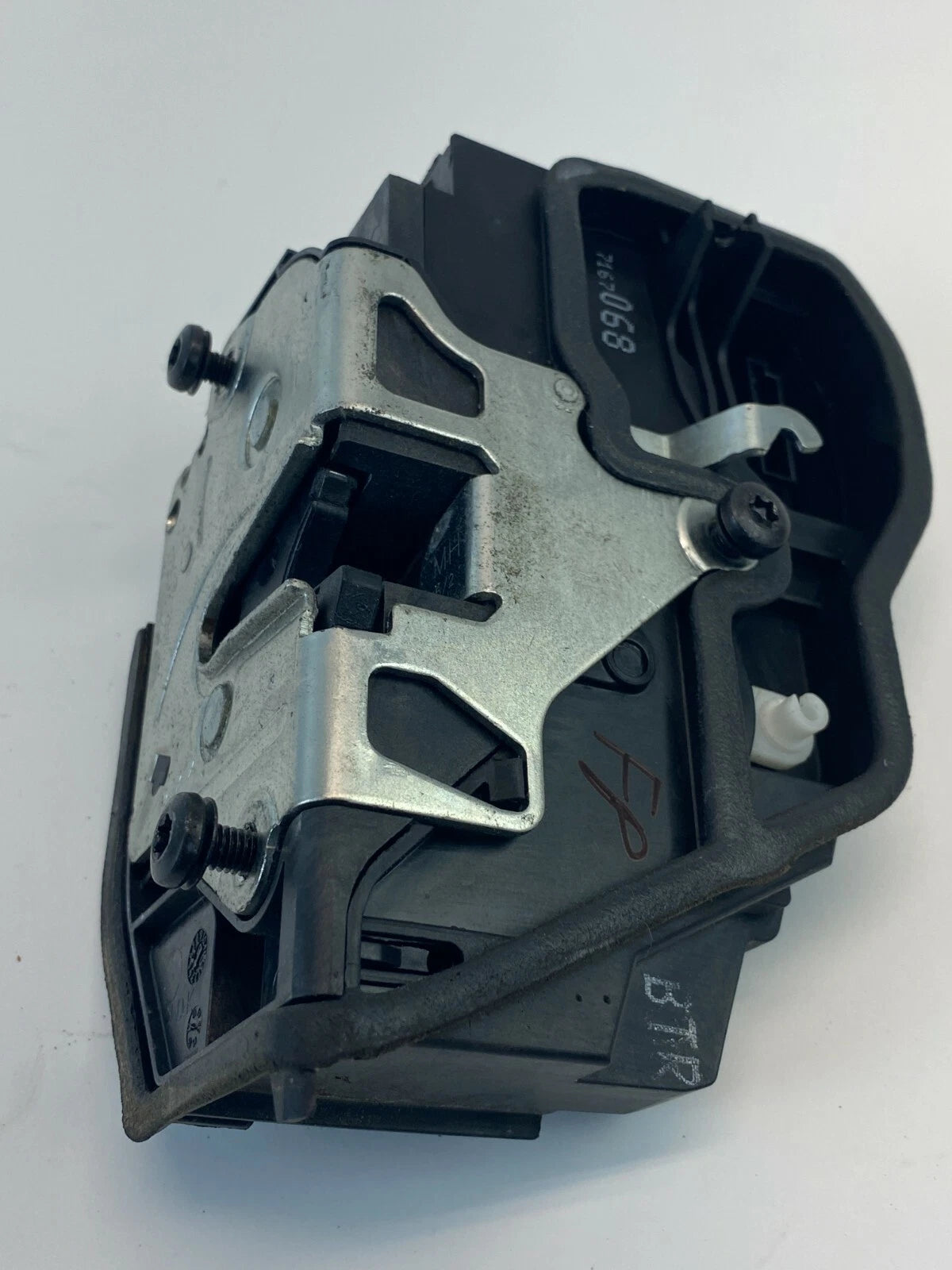 04 05 BMW 545I 04-07 525I FRONT RIGHT PASSENGER SIDE DOOR LOCK LATCH ACTUATOR