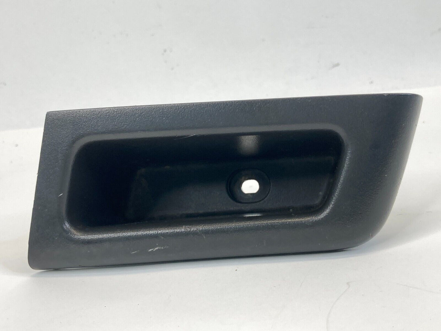 2009-2011 Chevrolet Aveo5 Rear Left Side Interior Door Pull Pocket 96649779 OEM