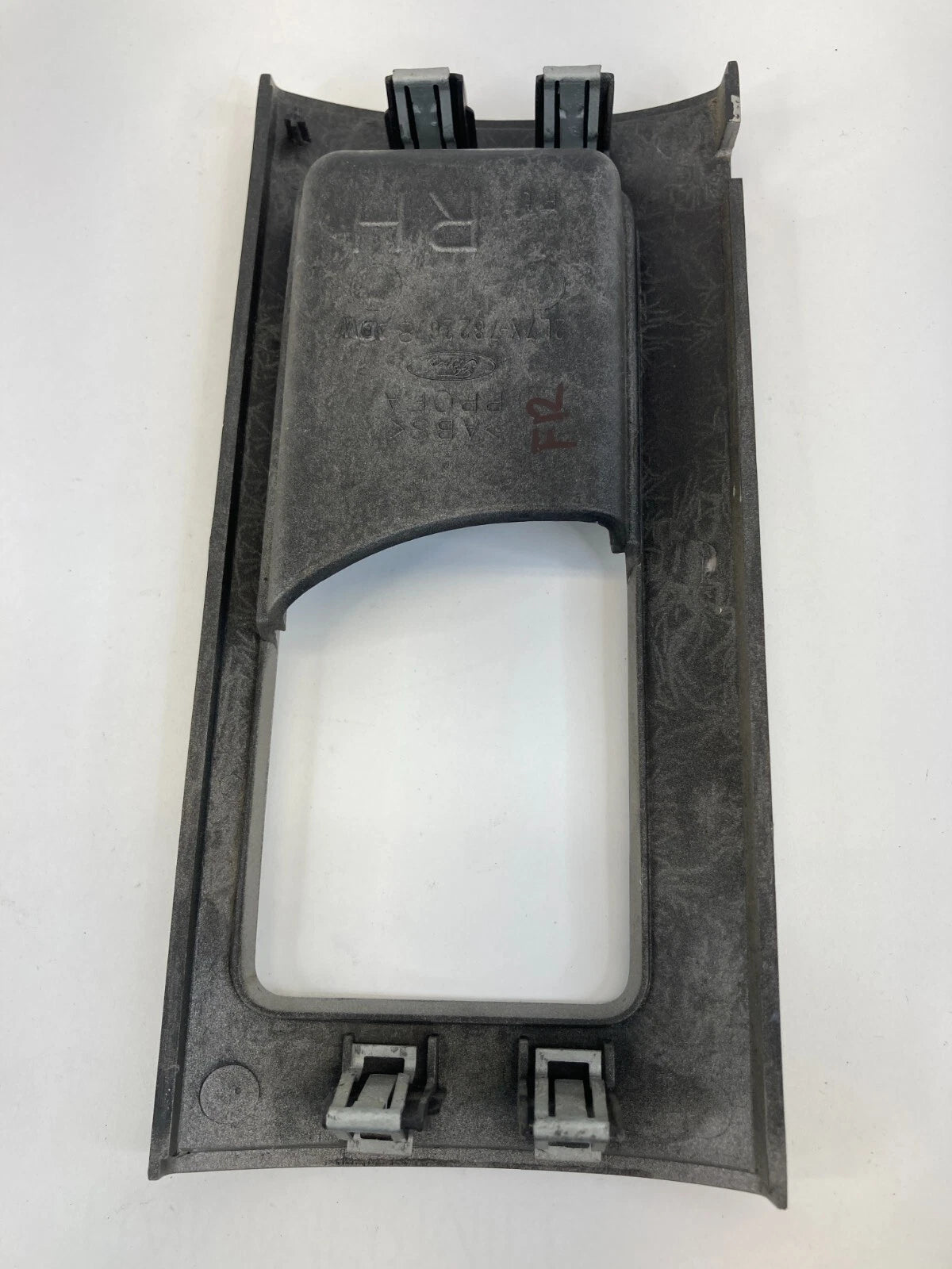 03-06 LINCOLN NAVIGATOR FRONT RIGHT INNER DOOR HANDLE BEZEL COVER 2L7X-782267