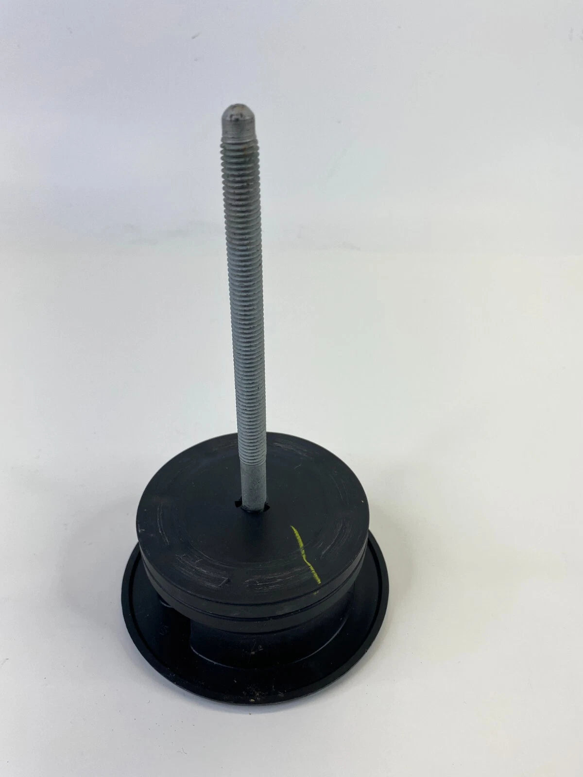 2013-2017 CHEVROLET EQUINOX TIRE JACK HOLDER RETAINER HOLD DOWN BOLT SCREW OEM