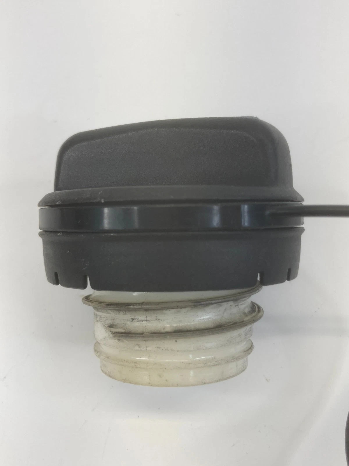 2005-2010 HONDA ODYSSEY FUEL FILLER GAS TANK CAP COVER OEM