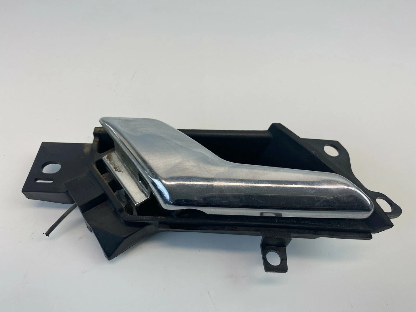 08-10 SATURN VUE FRONT LEFT DRIVER SIDE INTERIOR DOOR HANDLE ASSY 96660863 OEM
