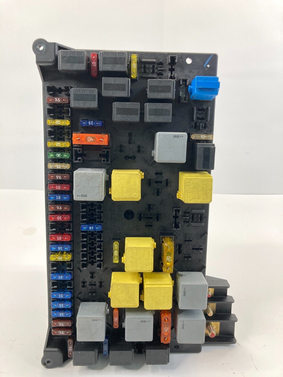 2002 2003 Mercedes-Benz ML320 Fuse Relay Box Computer Module 1635457132 OEM