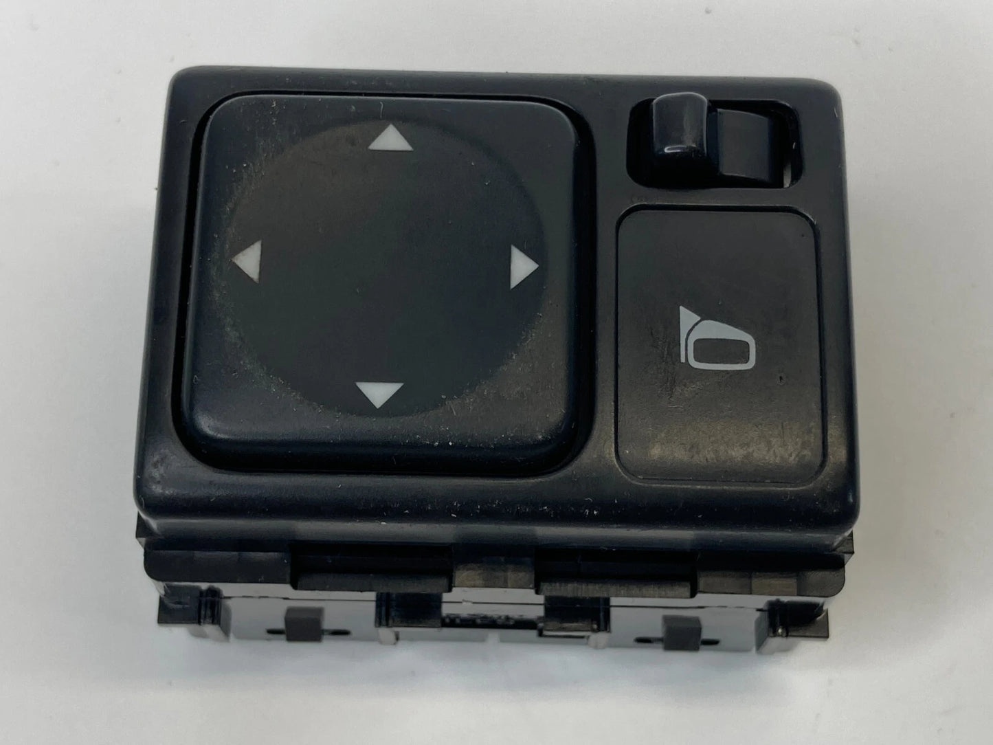 2009-2014 NISSAN MAXIMA FRONT DASH POWER DOOR MIRROR CONTROL SWITCH BUTTON OEM