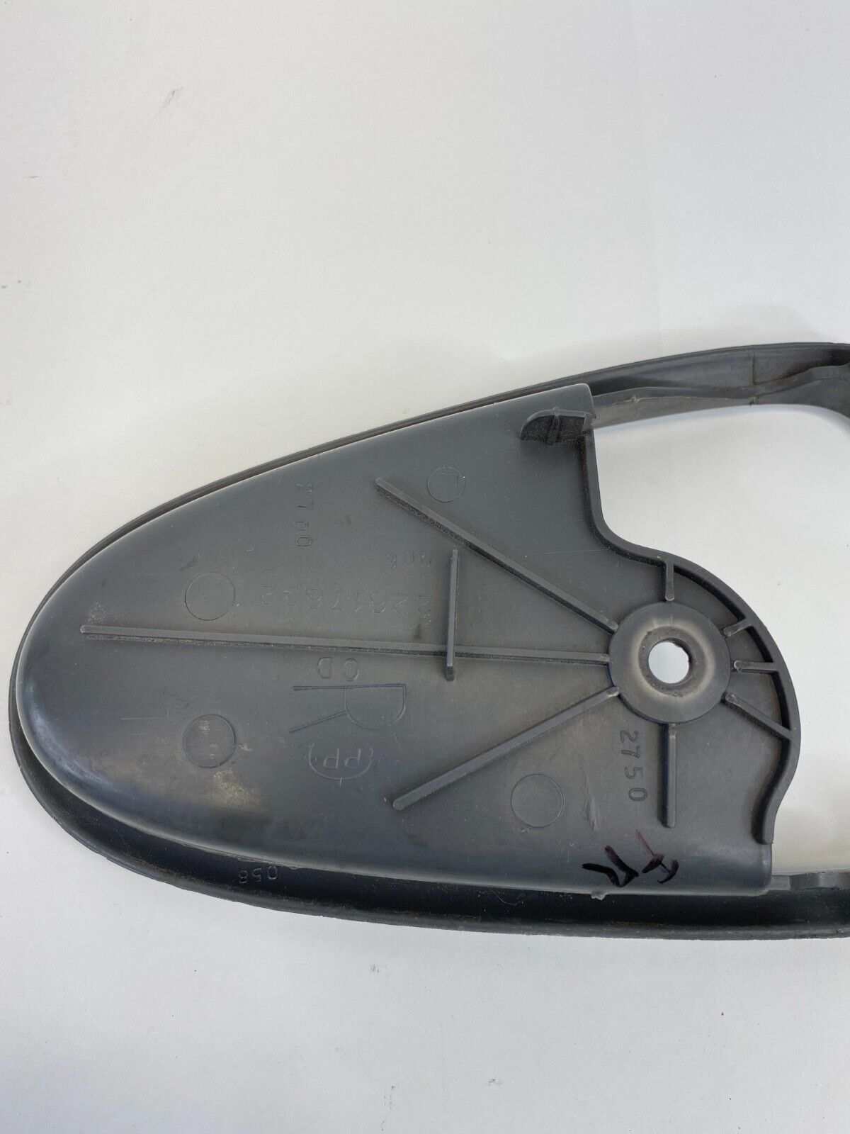 99-05 Pontiac Grand AM Front Right Side Inner Door Handle Cover Bezel 22617652